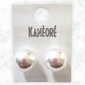 NWT Kanèoré Women's Large Imitation Pearl Stud Earrings - Round Shape